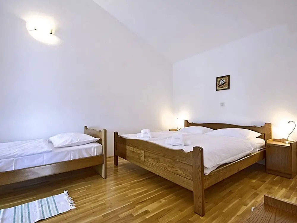 Spacious Villa With Private Pool and Enclosed Garden Near Porec and Beach