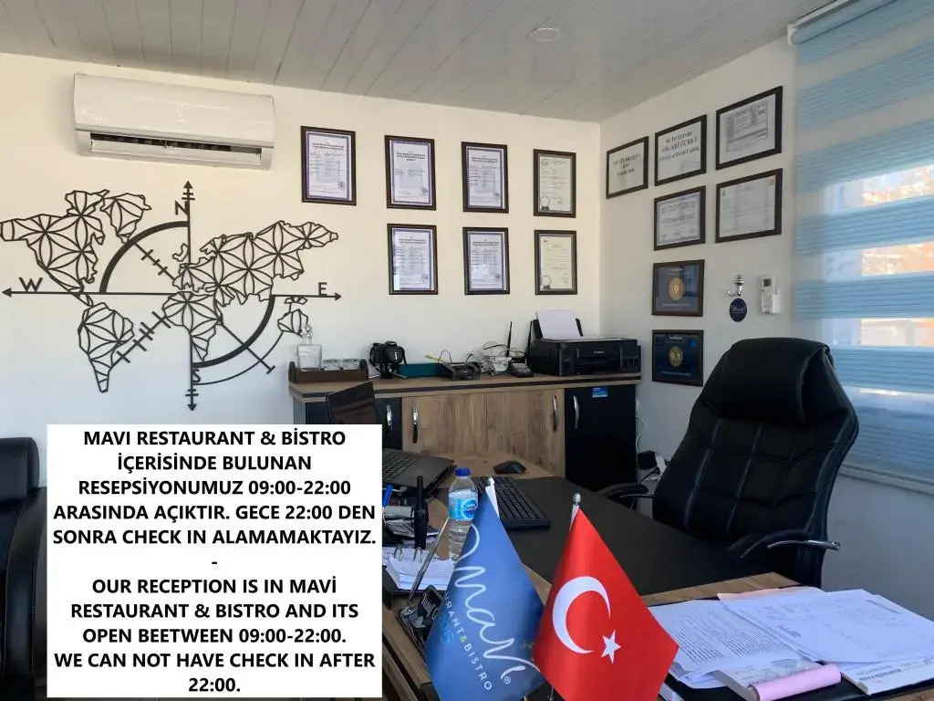 Mavi Restaurant & Apartments 3