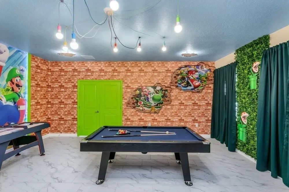 Storey Lake 9 Bedr Villa With Games Room 9 Bedroom Home by Redawning