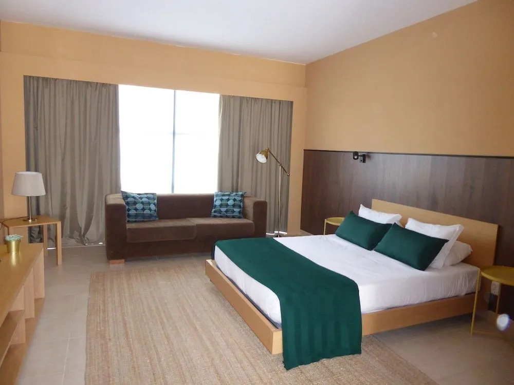 LH Palmela Apartamentos & Golf