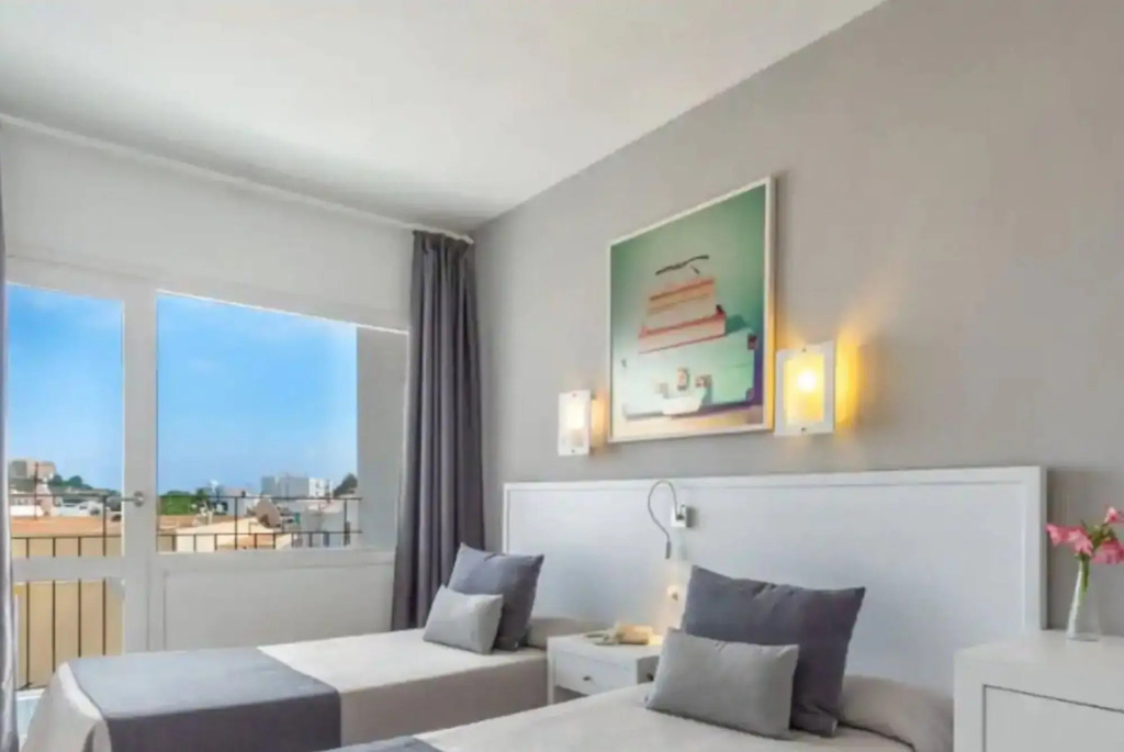 Hotel Cenit & Apts Sol y Viento