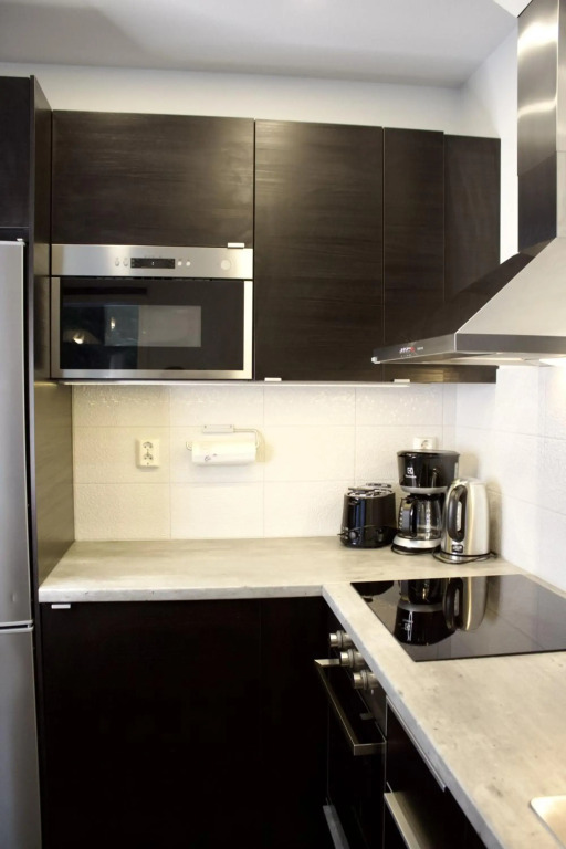 Modern Slope Apartment