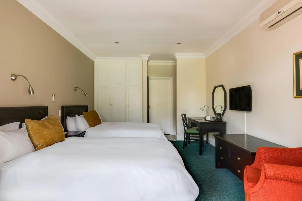 Protea Hotel by Marriott George King George