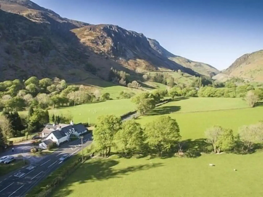 Gwesty Minffordd Hotel