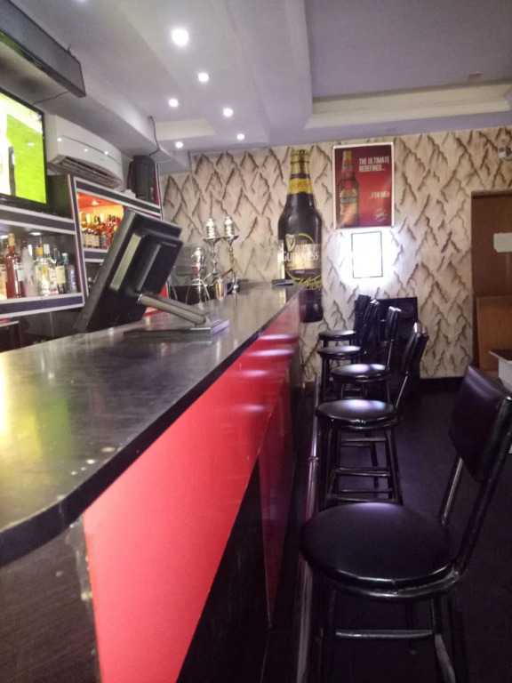 Pulville Boulevard Hotel