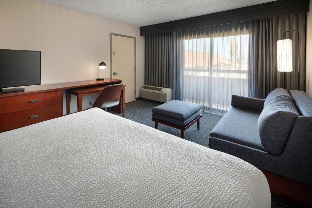 Courtyard by Marriott Los Angeles Hacienda Heights Orange County