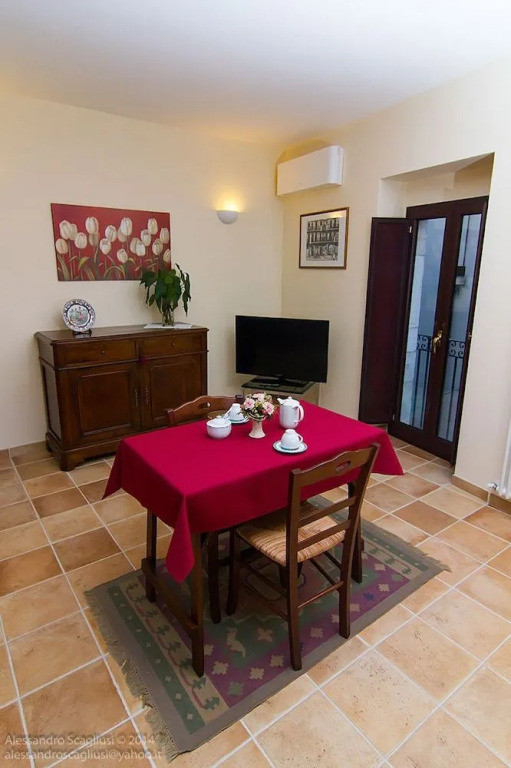 Conte Orsini Apartment