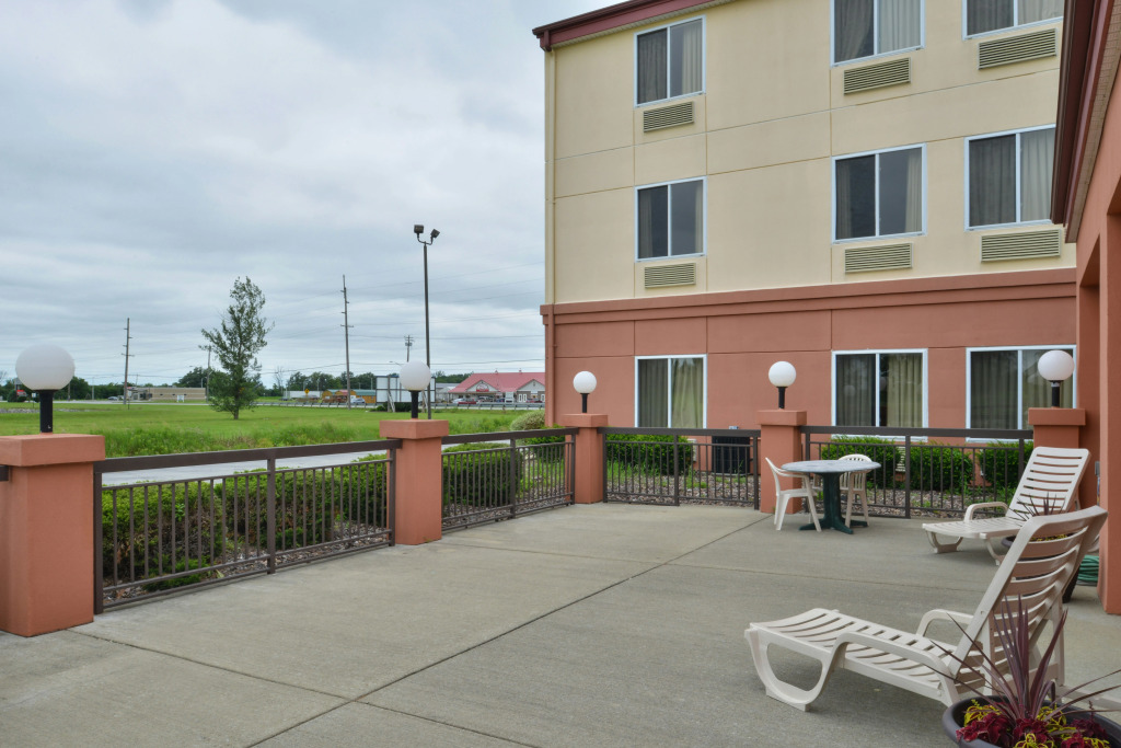 Red Roof Inn Clyde