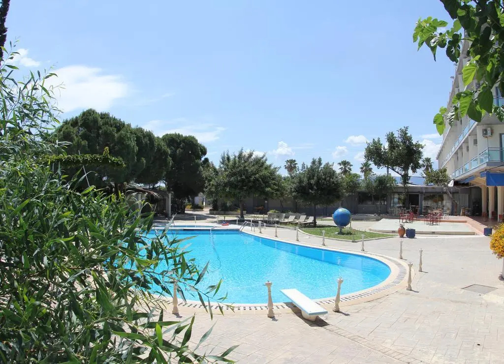 Isthmia Prime Hotel