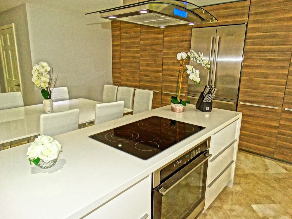 Beachwalk Villa