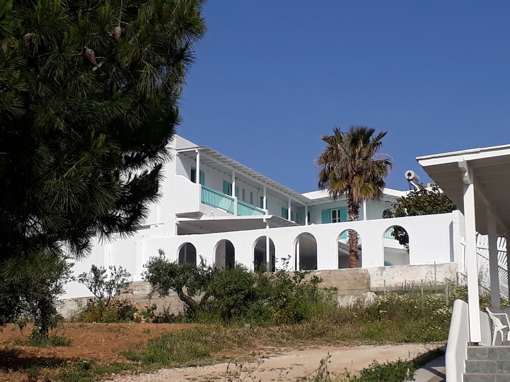 Aliki Panorama Rooms -breakfast included