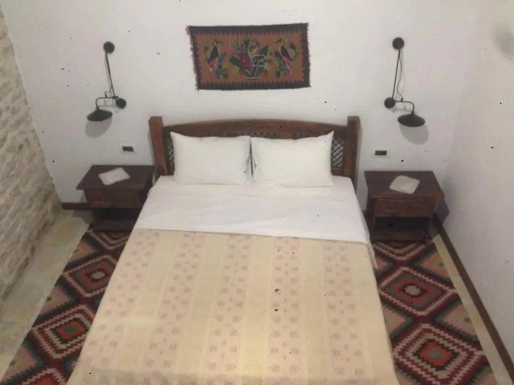 Konaku Guest house