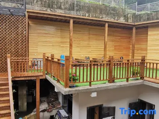 Jing Meilong Themed Homestay