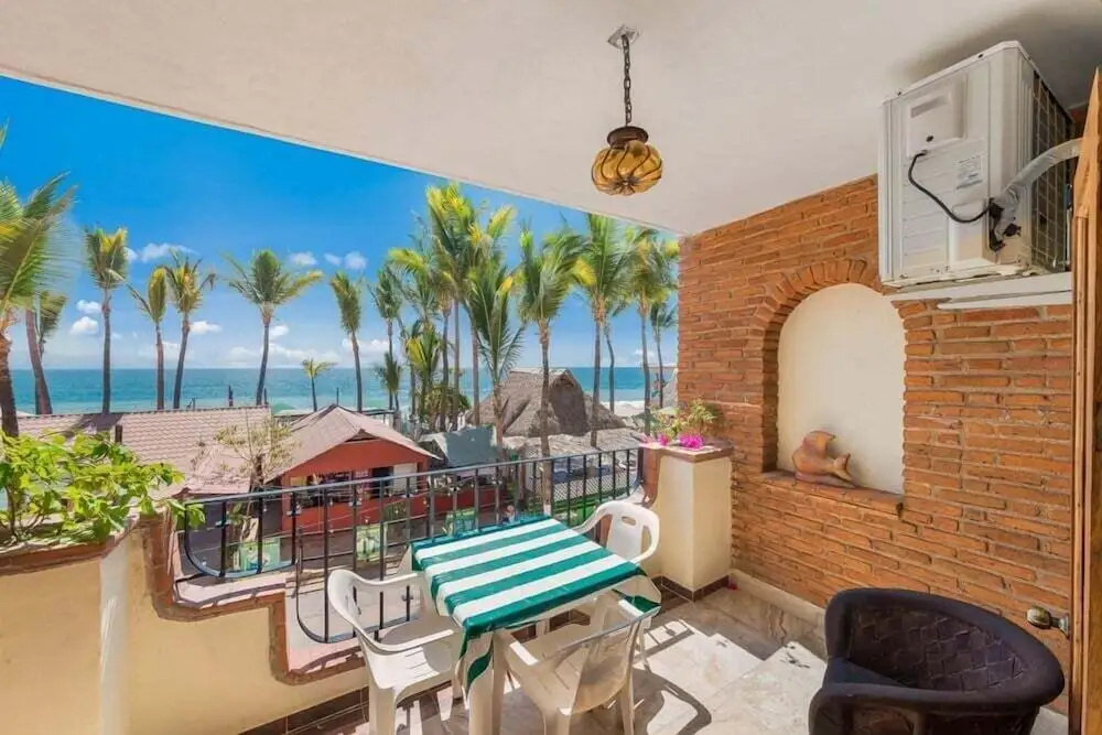 Ocean View 1Br Condo-balcony-beach-pool - 202