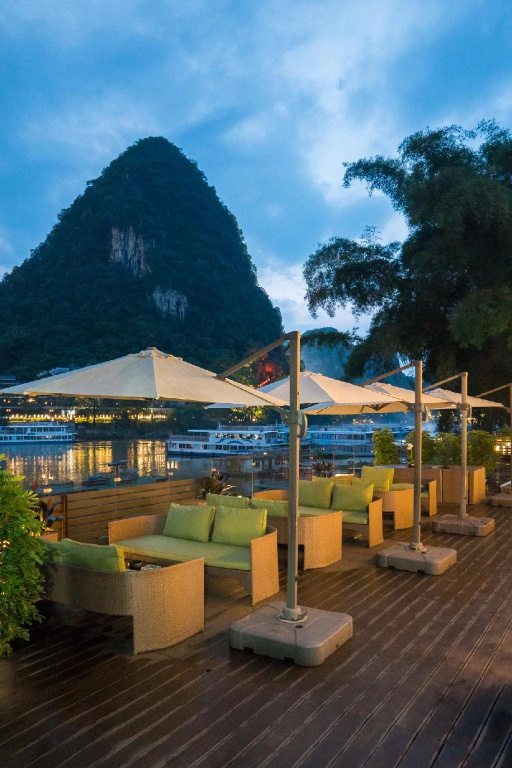 Sea Lily Yangshuo Riverside Resort