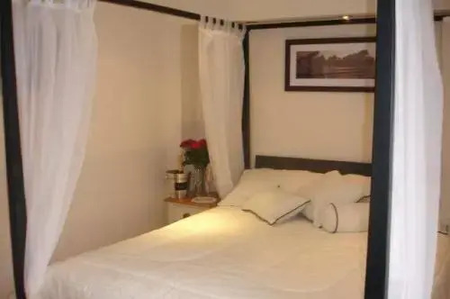 Hamilton Lodge