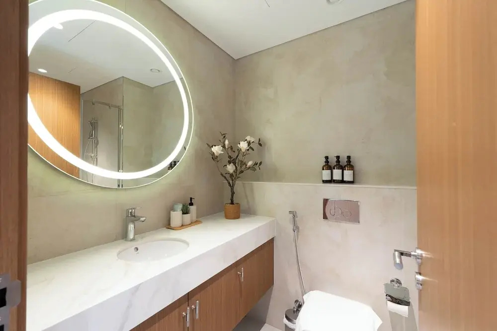 Luxury Studio with Pool - Azizi Vista