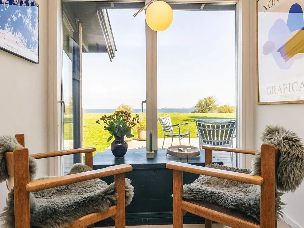 Panoramic Retreat in Borgnaes