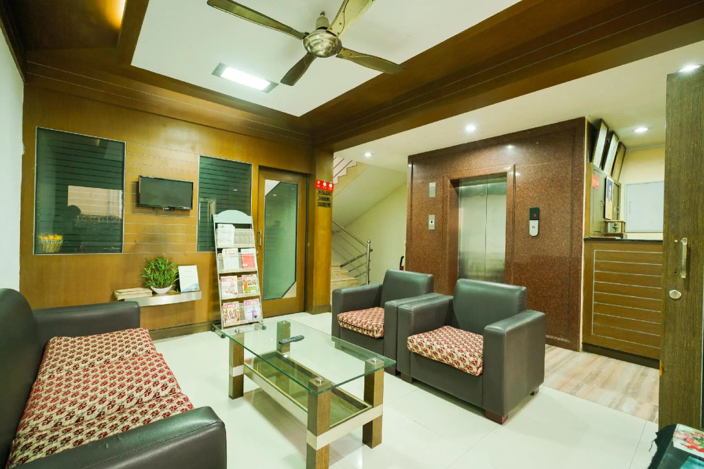 OYO 3633 Nanda Inn