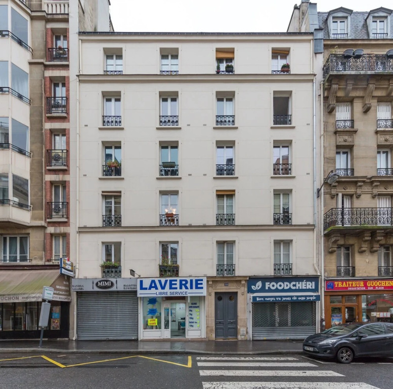 Chic & Spacious Flat at Tocqueville