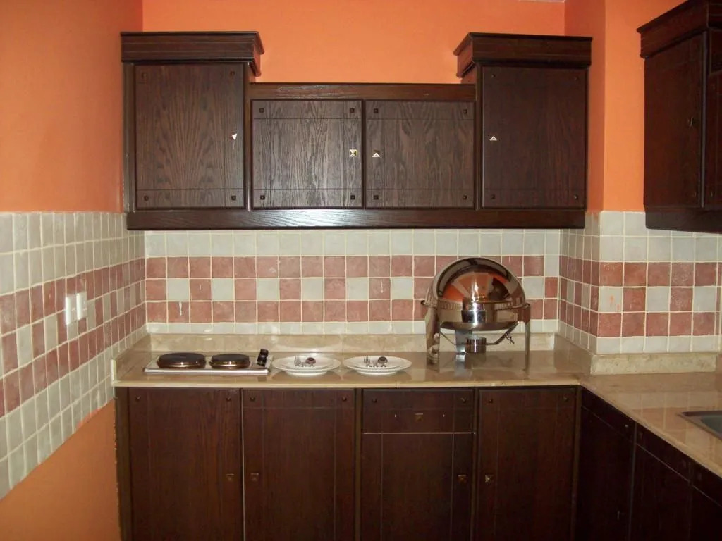Avail Grand Hotel & Suites