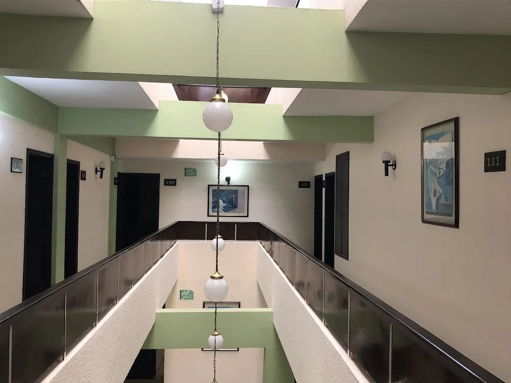 Hotel Francis