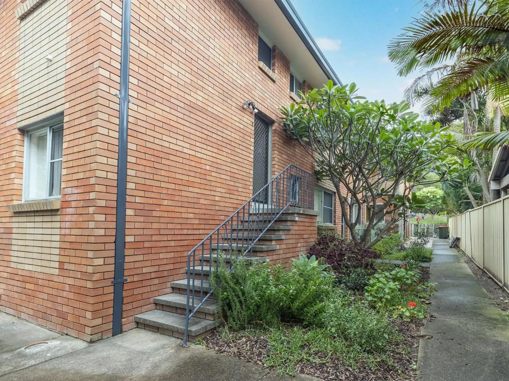 3 Fingal Court 2 Lentara Street