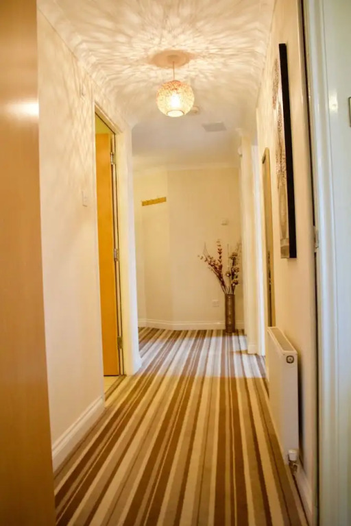 2 Bedroom Leith Apartment