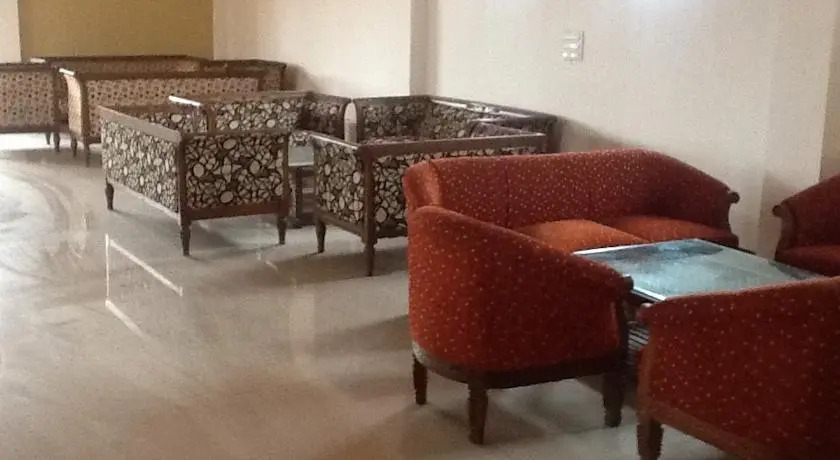 Hotel Pine Spring Srinagar Nowgam