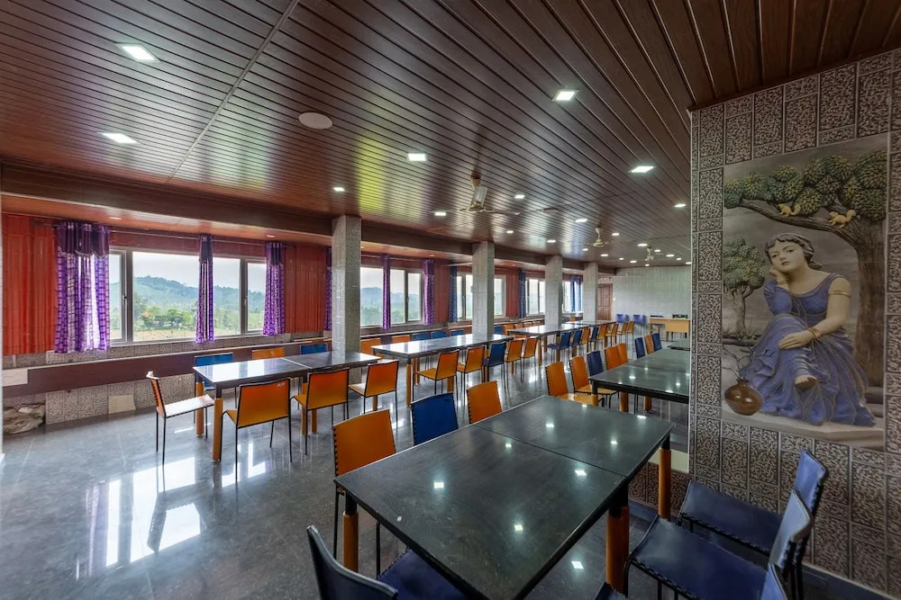 Sri Nandha Luxury Comforts