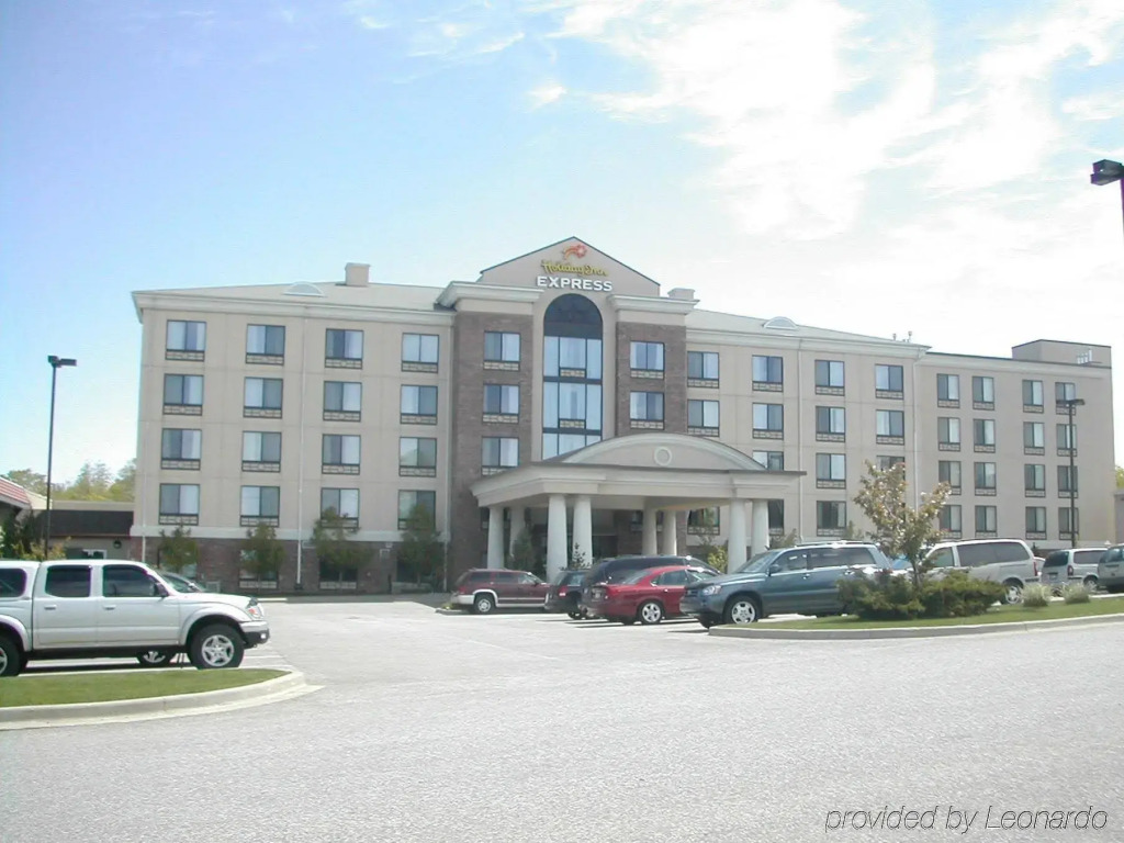 Wyndham Garden Erie
