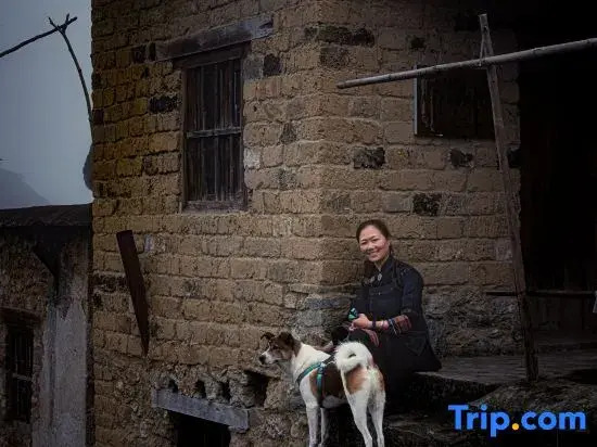 Yunshang Tianshang Jianyue Hostel