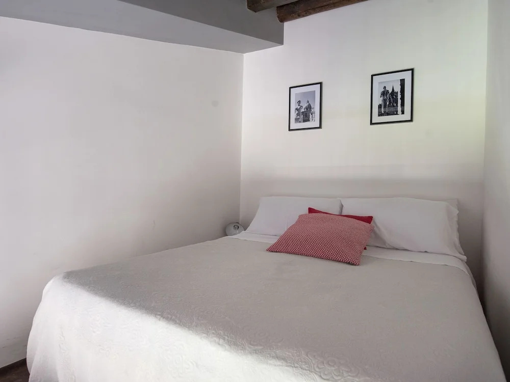 Terrazza e stile sui tetti della Kalsa