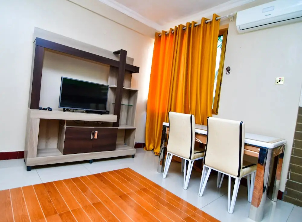 Regency Apartment