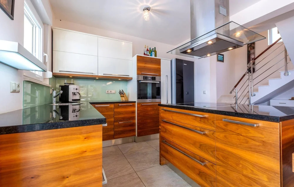 Amazing Home in Celina With Wifi and 4 Bedrooms