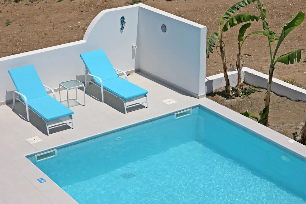 Xenos Villa 6 with a Private pool near the sea