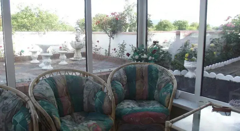 Palmgrove Farmhouse