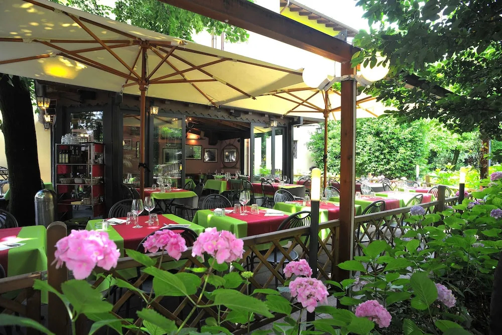 Trattoria Laghee con alloggio
