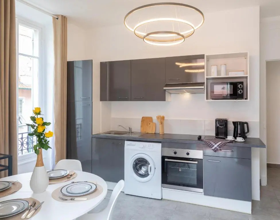 Lovely apartment with terrace Nice centre