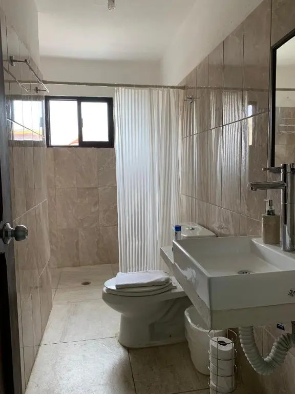 CoCo 2 Spacious Apartment Downtown with Garden