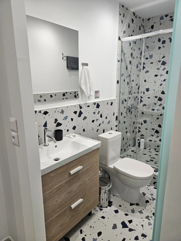 Nikis 20 Suites