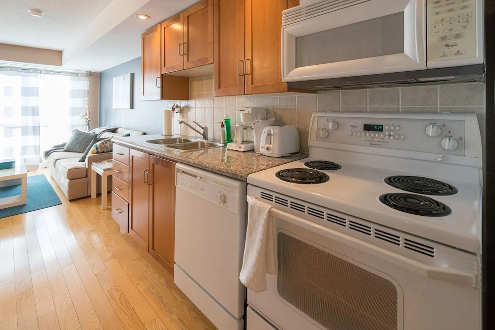 Living Suites - Toronto
