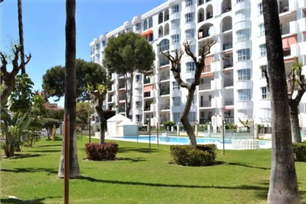 Rymlig lägenhet för 7,8 persons in Los Boliches, Fuegirola