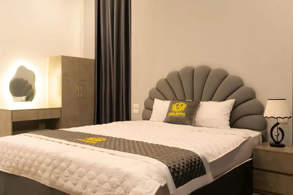Hera Hotel