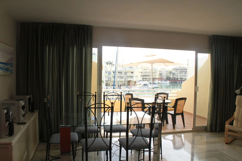 Spectacular Apartment in Puerto Marina, Next to the Beach,