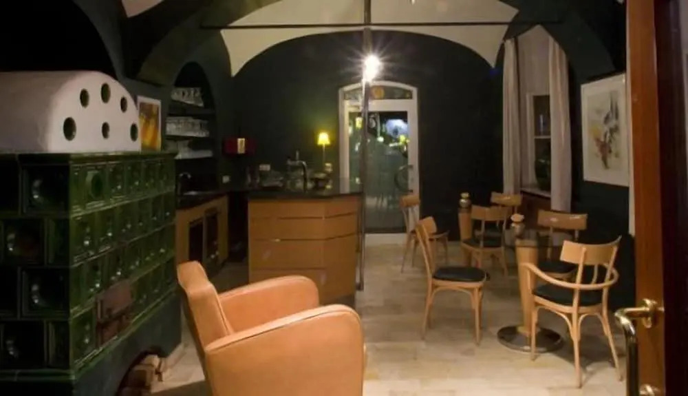 Hotel Csejtei