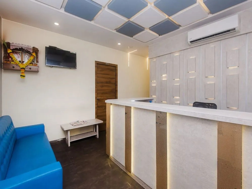 OYO 17338 Shree Krishna Paradise