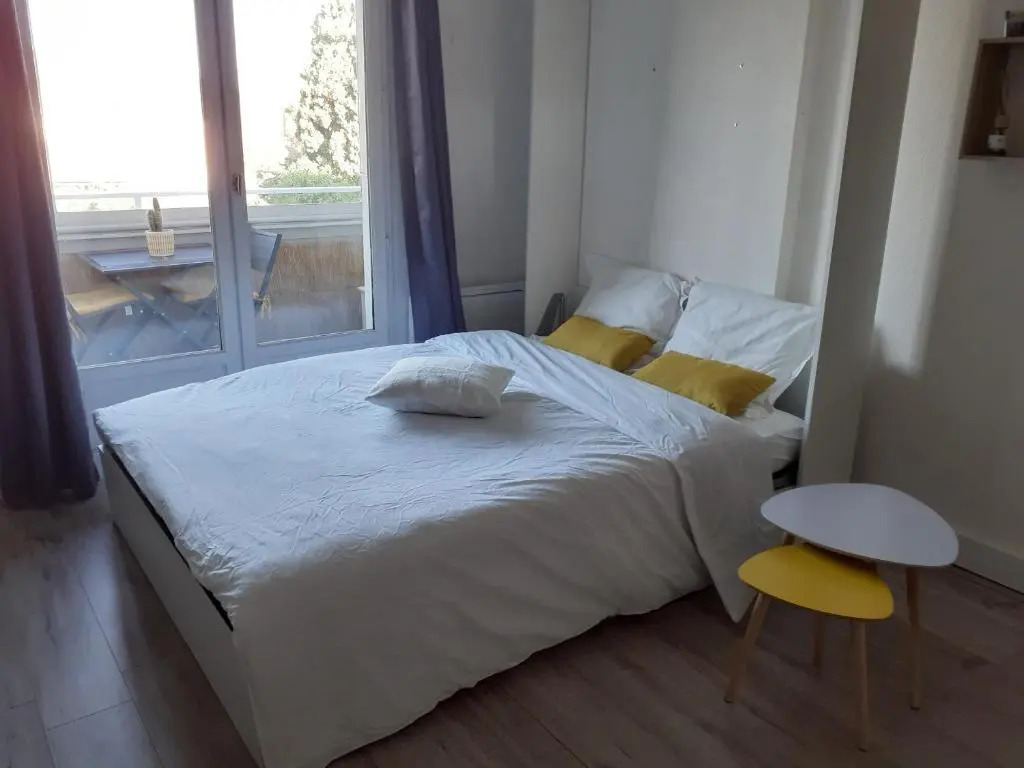 Studio Balcon Proche Hypercentre de Narbonne