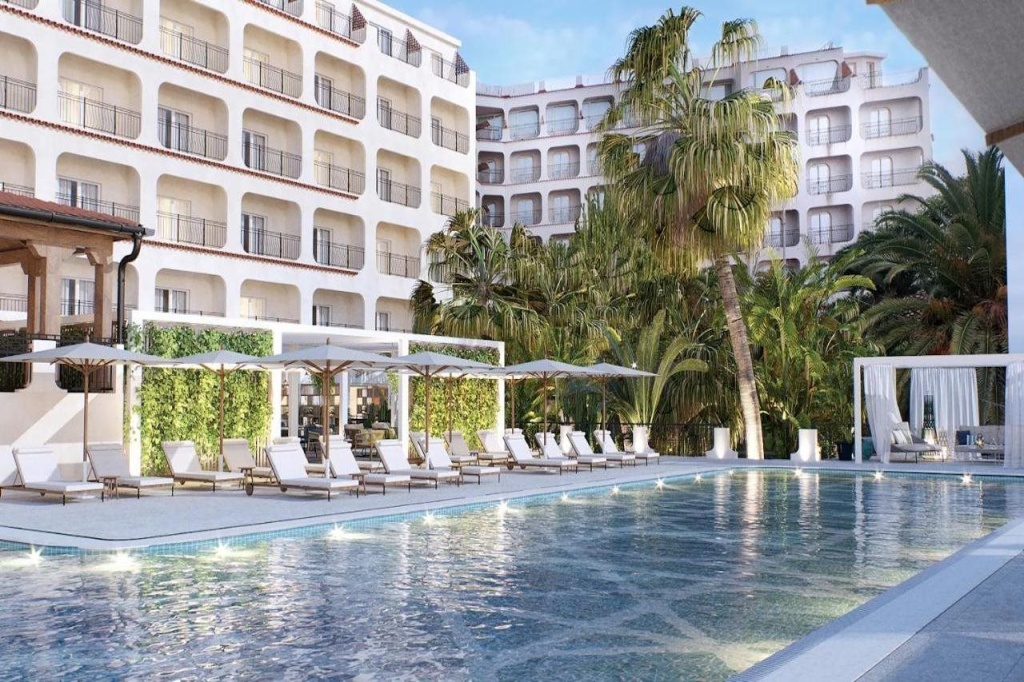 Отель Delta Hotels by Marriott Giardini Naxos