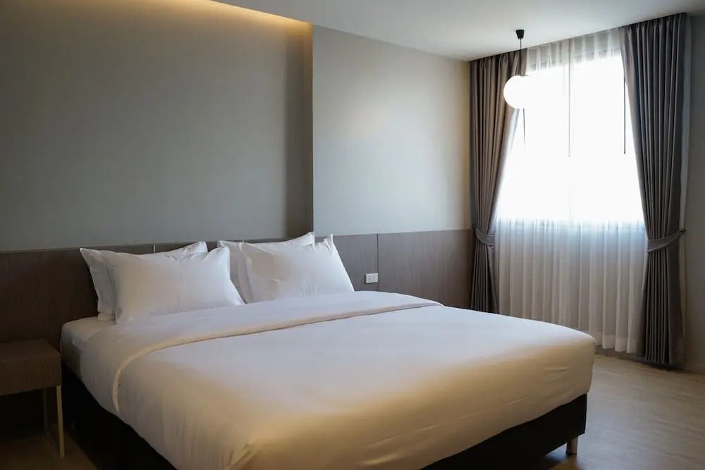 The Rise Suites Hotel, Chiang Mai - SHA Extra Plus